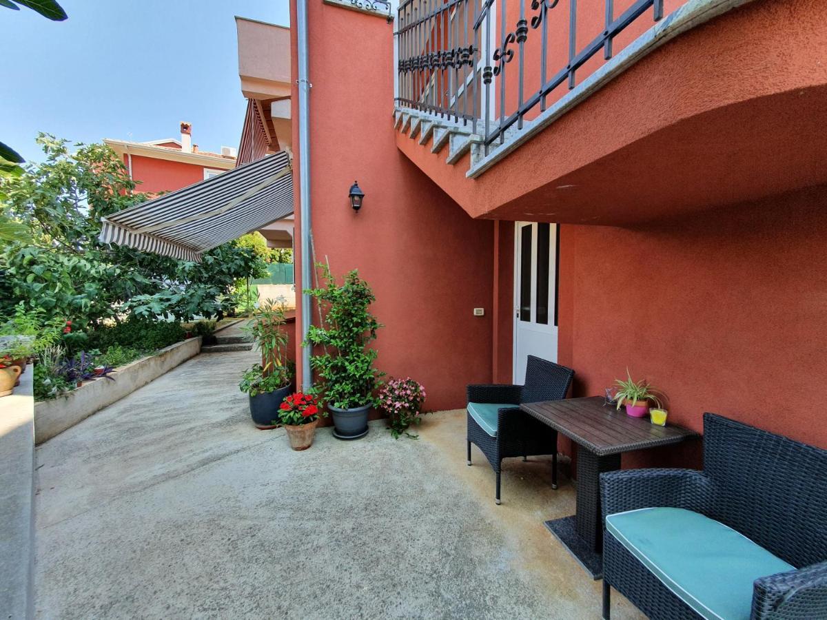 Toni777 Apartamento Rovinj Exterior foto