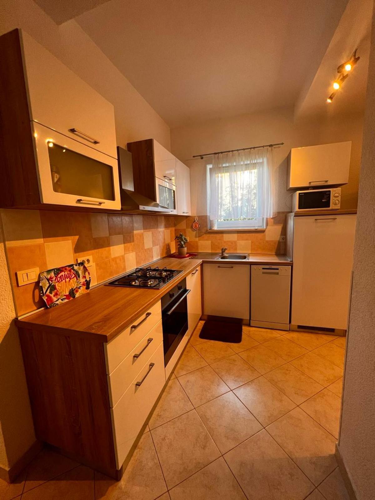 Toni777 Apartamento Rovinj Exterior foto
